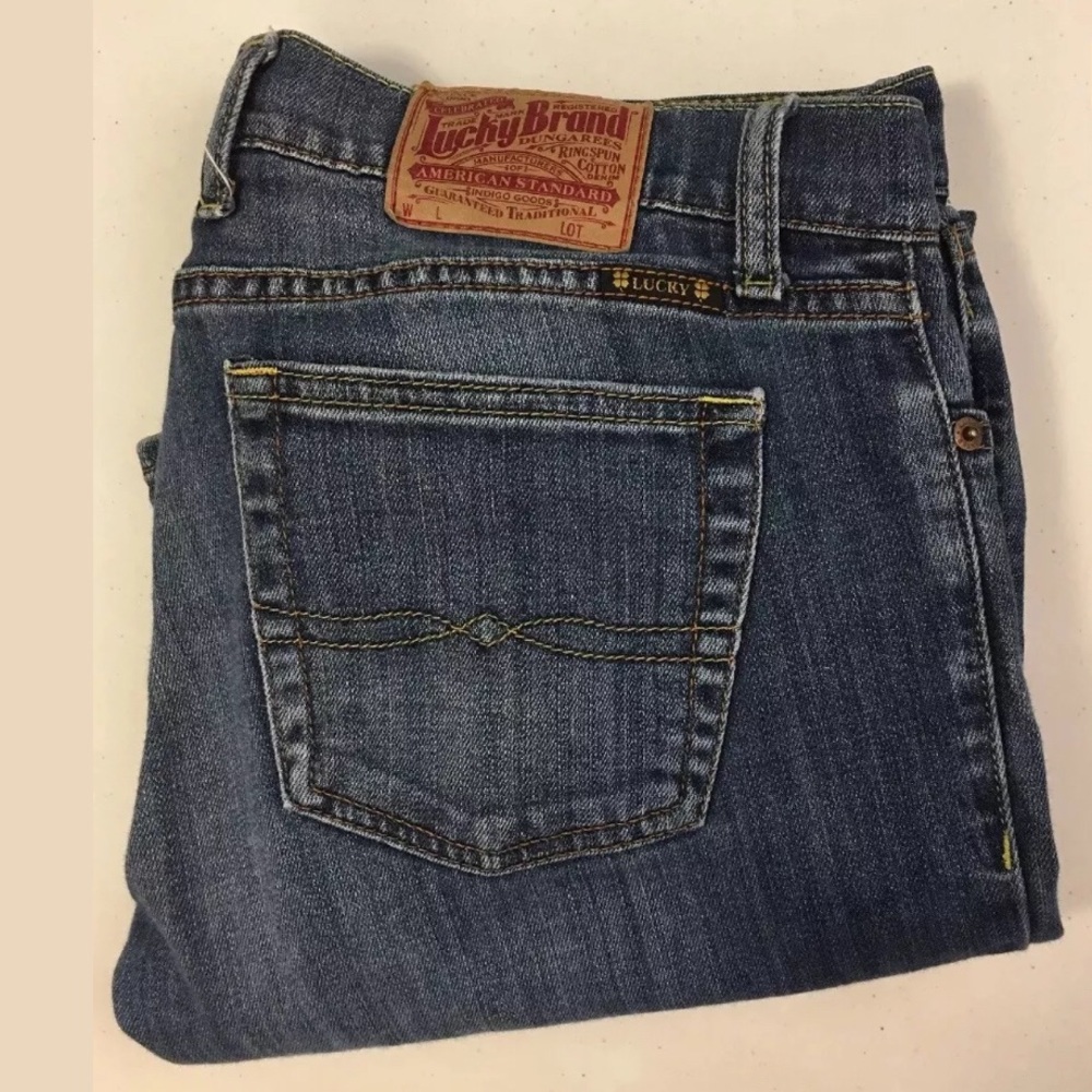 Lucky Brand Size 10/30 Medium Wash Flare Leg Jeans